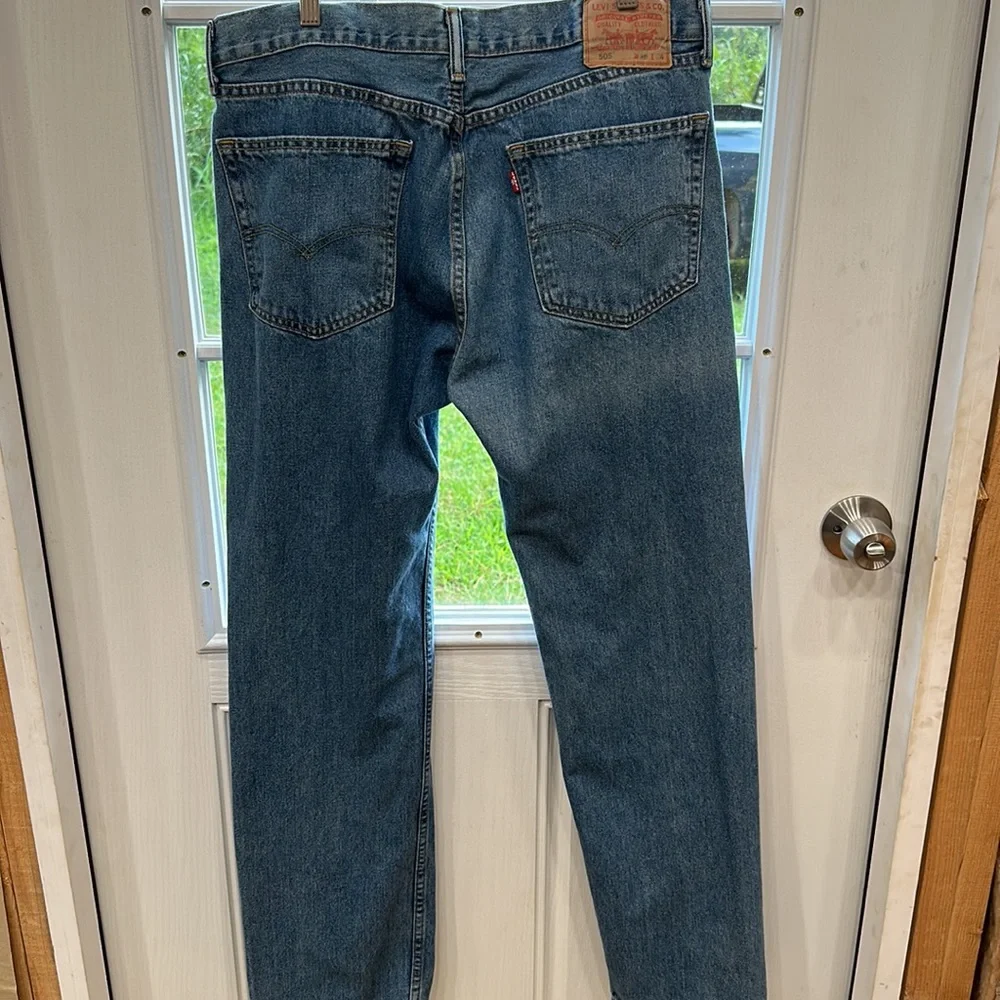 Levi’s 505 blue jeans straight fit 36x34 denim